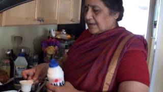 Idly Milagai Podi  Easy recipe  Gita Iyer [upl. by Eneryt]