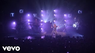 Tove Lo  Moments Live At Terminal 5 NYC  2015 [upl. by Niletac534]