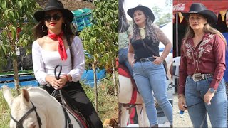 Incredible Women Horse Riders Puriscal [upl. by Taveda948]