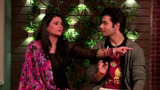 Kratika Sengar Dheer and Sharad Malhotra funny whisper challenge [upl. by Annig]