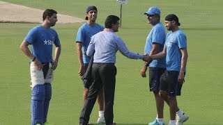 Sourav Ganguly Share a Lighter Moment with Indian Cricketers [upl. by Leahcimnaj99]