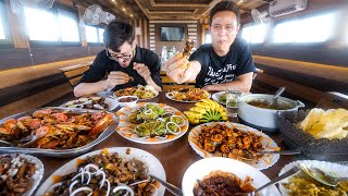 God’s Own Country SOUTH INDIAN SEAFOOD on Houseboat  Backwaters  Kerala India [upl. by Gabriela]