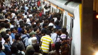 Indias Most Crowded Station In Mumbai Central Railways Dadar Station At Night In Monsoon [upl. by Swec882]