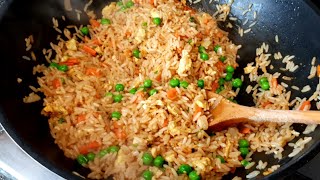 HOW TO MAKE A DELICIOUS CHINESE FRIED RICE RECIPE [upl. by Ainoval]