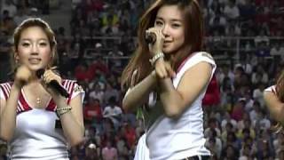 SNSD 少女時代 ♥ Gee Live HD [upl. by Aihsotal]