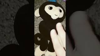 cutting a Fingerling plush shorts fingerlings plush [upl. by Daile349]