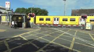 Birkdale Level Crossing [upl. by Deryl]