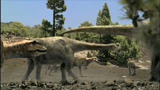 Chased By Dinosaurs GiganotosaurusMapusaurus Roseae [upl. by Laehcor]