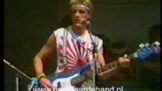 Doe Maar  Smoorverliefd Pinkpop 1982 [upl. by Bergeman]