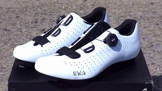 Fizik R5 Tempo Overcurve  Road Cycling Shoe Review [upl. by Chelsey]